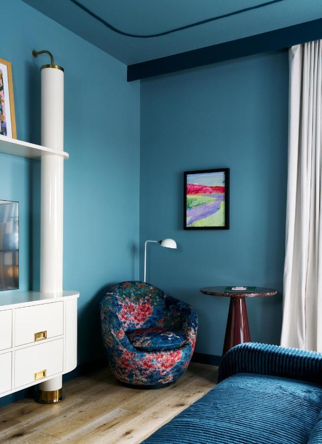 Hotel Genevieve Louisville
